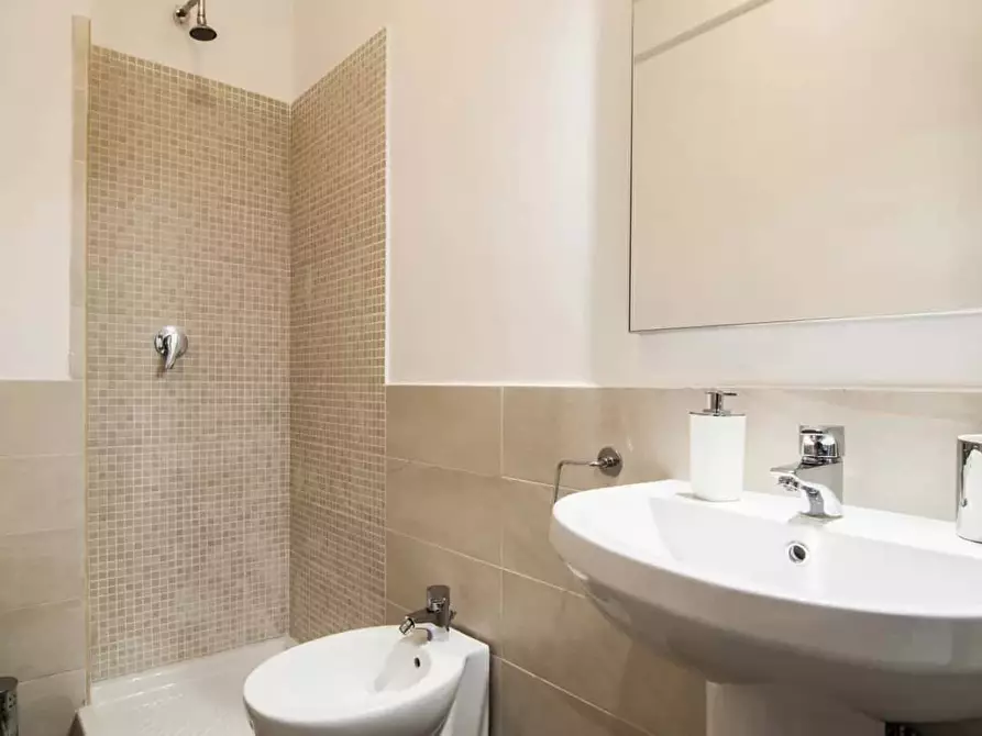 Immagine 25 di Appartamento in affitto  in Via Luigi de Marchi8 a Roma