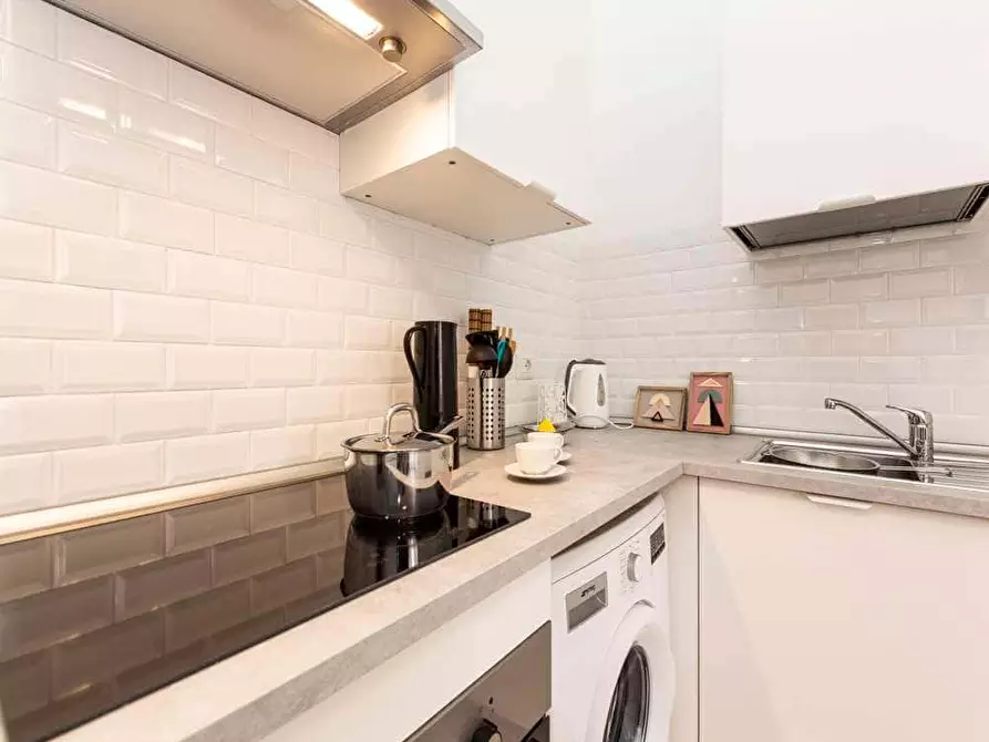 Immagine 16 di Camera in affitto  in Via Paolo Bassi22 a Milano