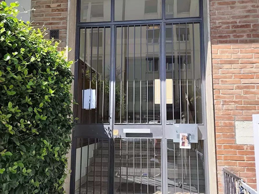 Immagine 20 di Appartamento in affitto  in Via Silvestro Lega2 a Firenze