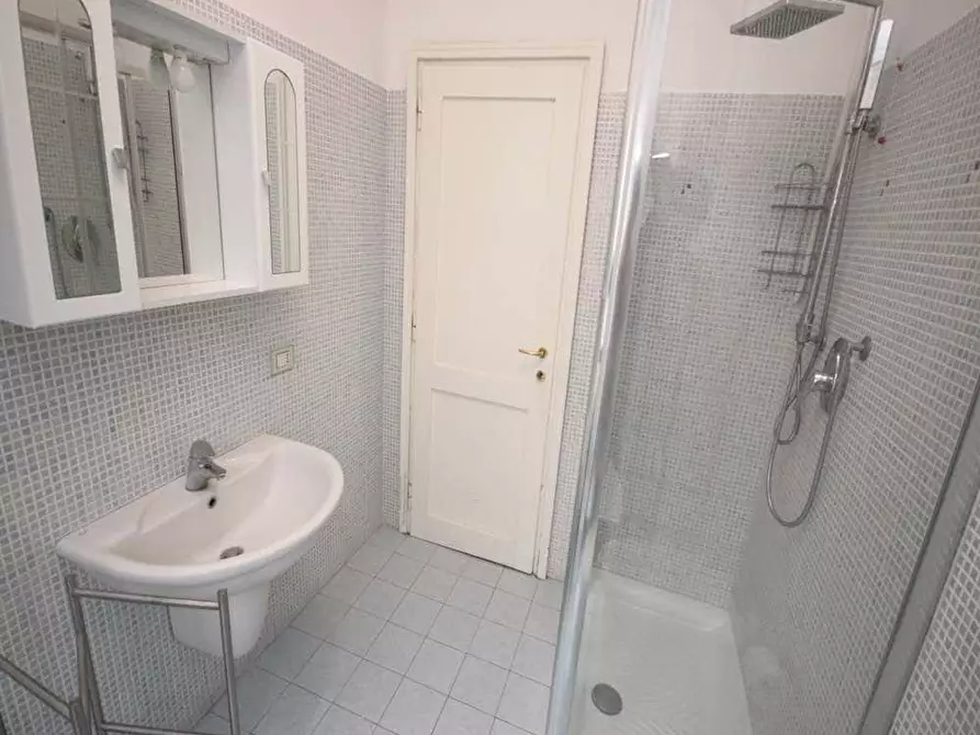 Immagine 22 di Camera in affitto  in Via Felice Bellotti11 a Milano