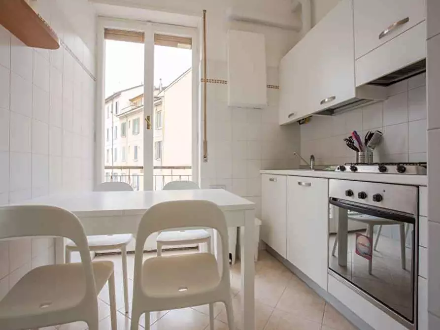 Immagine 12 di Camera in affitto  in Via Farneti4 a Milano