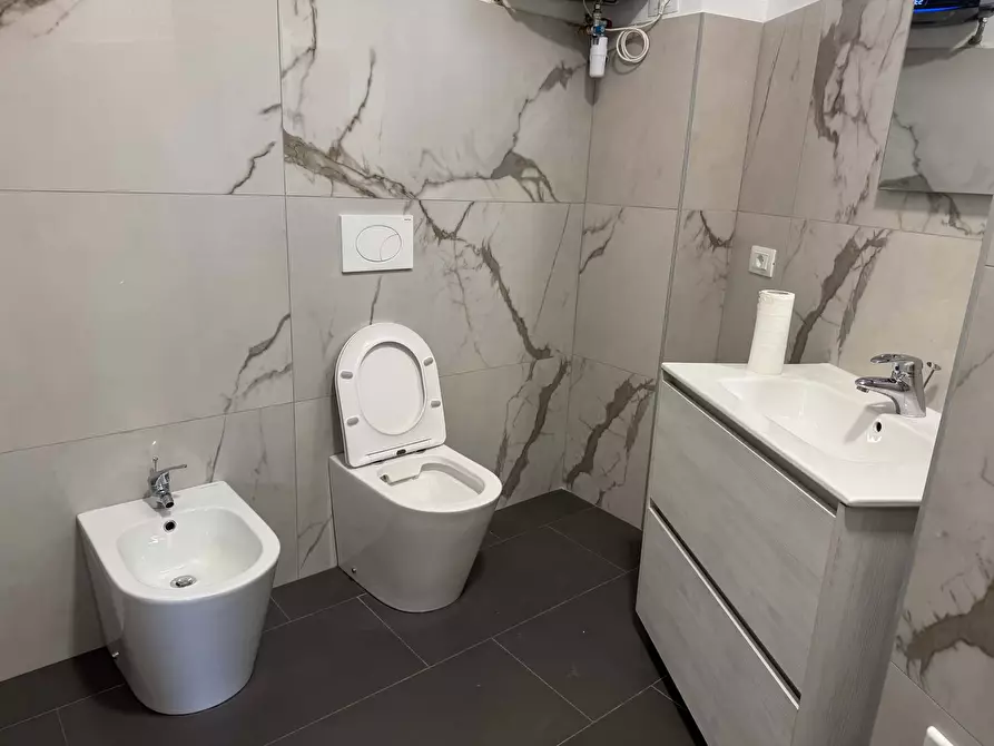 Immagine 13 di Appartamento in affitto  in Corso Alessandro Tassoni34 a Torino