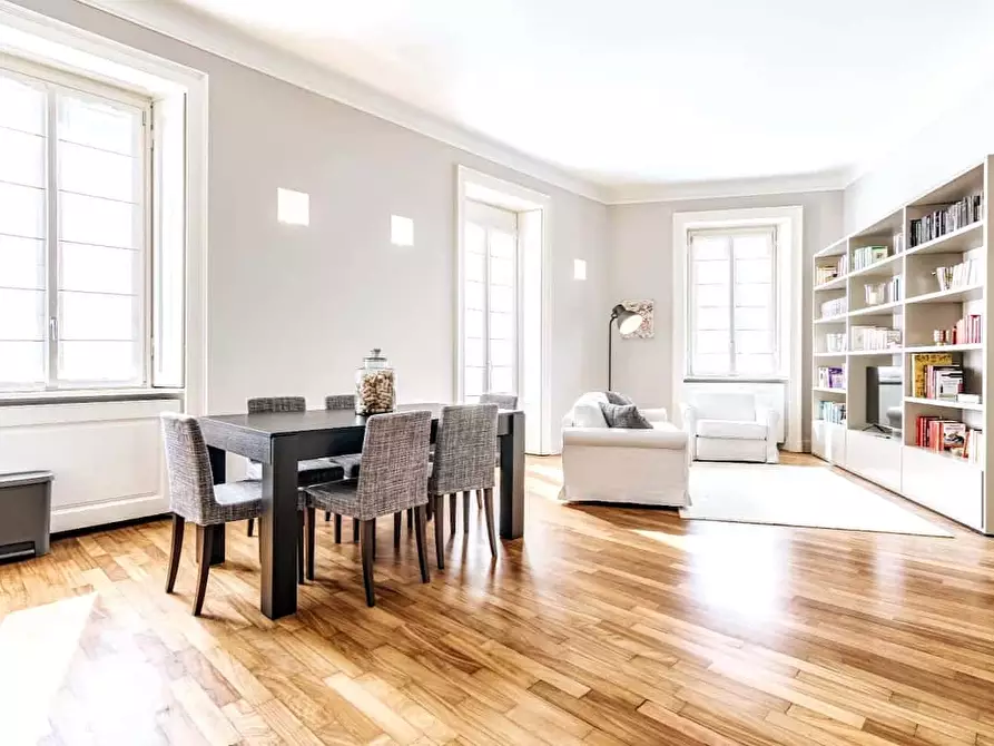 Immagine 1 di Appartamento in affitto  in Via Sardegna31 a Milano