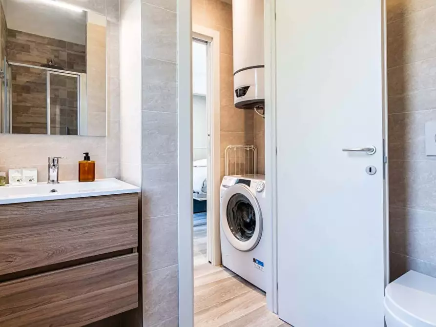 Immagine 17 di Appartamento in affitto  in Via Privata Pietro Ogliari10 a Milano