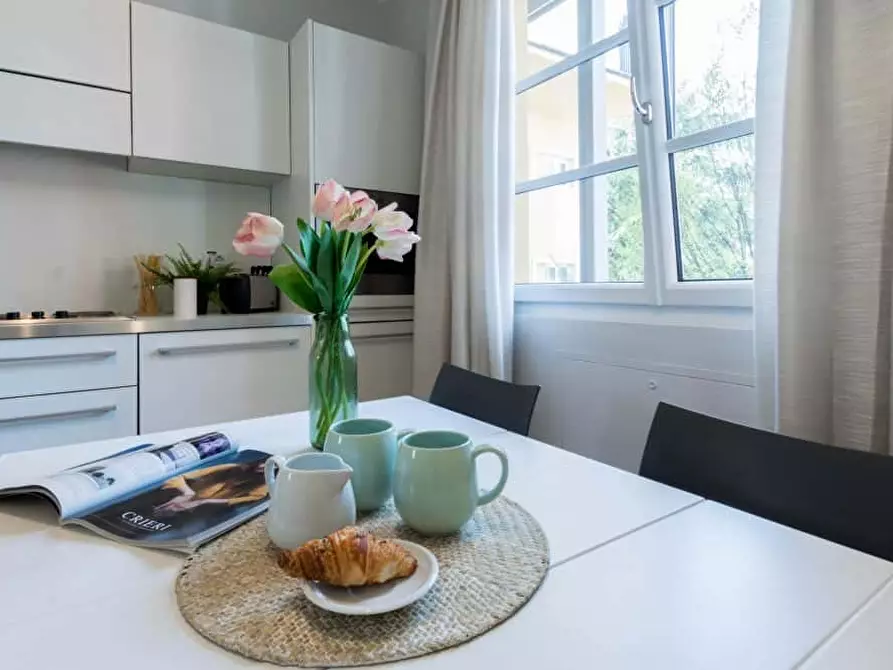 Immagine 12 di Appartamento in affitto  in Via Bernardino Biondelli7 a Milano