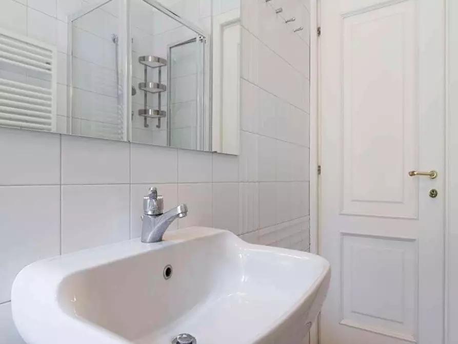 Immagine 17 di Camera in affitto  in Viale Sabotino5 a Milano