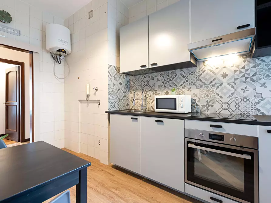 Immagine 3 di Appartamento in affitto  in Viale Beatrice d'Este30 a Milano
