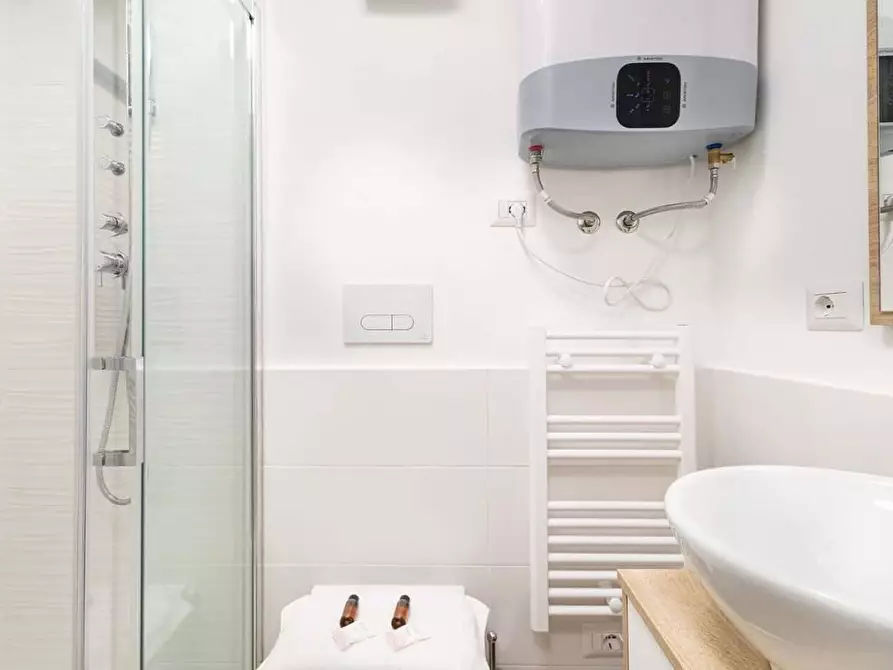 Immagine 9 di Appartamento in affitto  in Via Aminto Caretto6 a Milano
