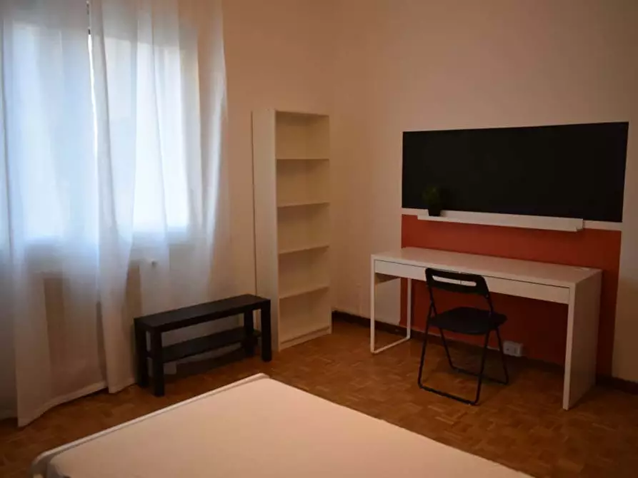 Immagine 2 di Camera in affitto  in Via Rocca D'Anfo7 a Brescia