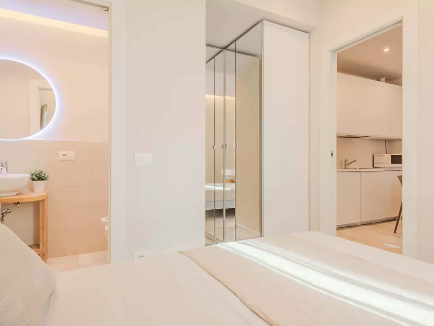 Immagine 7 di Appartamento in affitto  in Via Valtorta22 a Milano