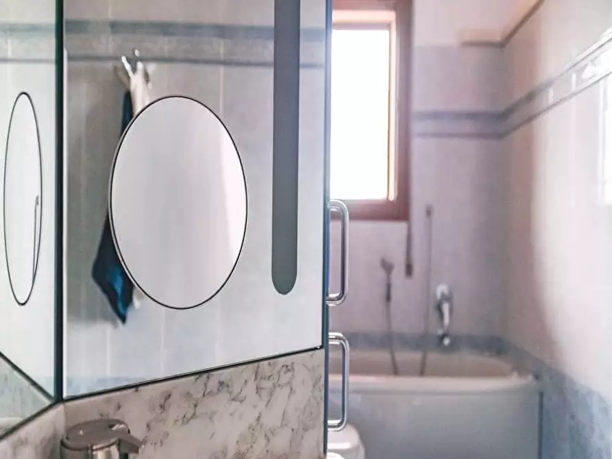 Immagine 9 di Camera in affitto  in Via Guido Guarini Matteucci1 a Milano