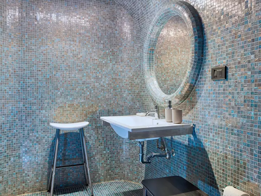 Immagine 35 di Appartamento in affitto  in Via Lecco a Milano