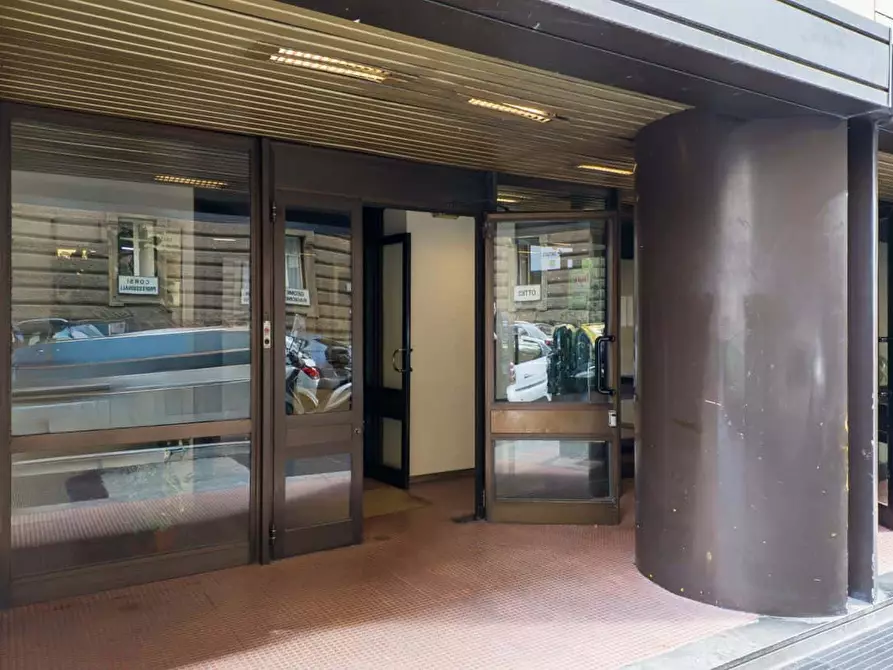Immagine 23 di Appartamento in affitto  in Via Tacito90 a Roma