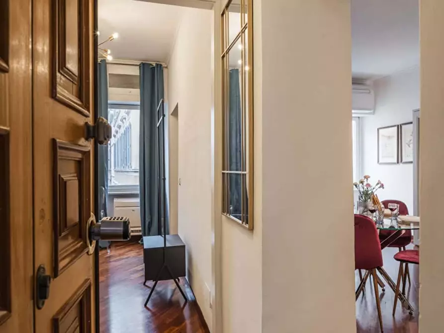 Immagine 25 di Appartamento in affitto  in Via Frattina a Roma