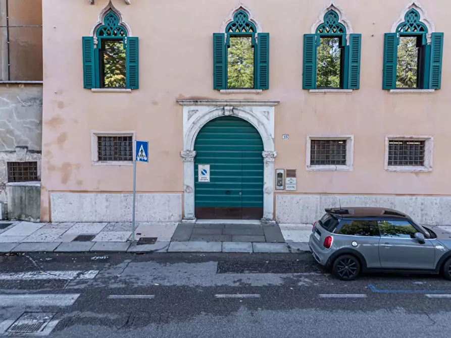 Immagine 27 di Appartamento in affitto  in Rigaste San Zeno25 a Verona