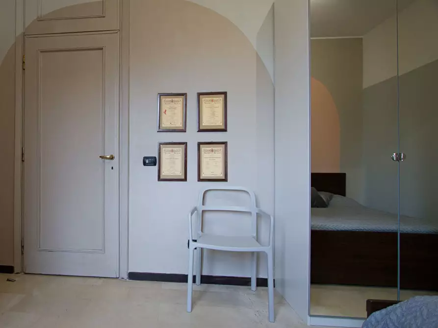 Immagine 4 di Appartamento in affitto  in Via dei Piatti8 a Milano