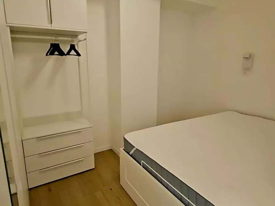 Immagine 10 di Appartamento in affitto  in Corso Italia7 a Trieste