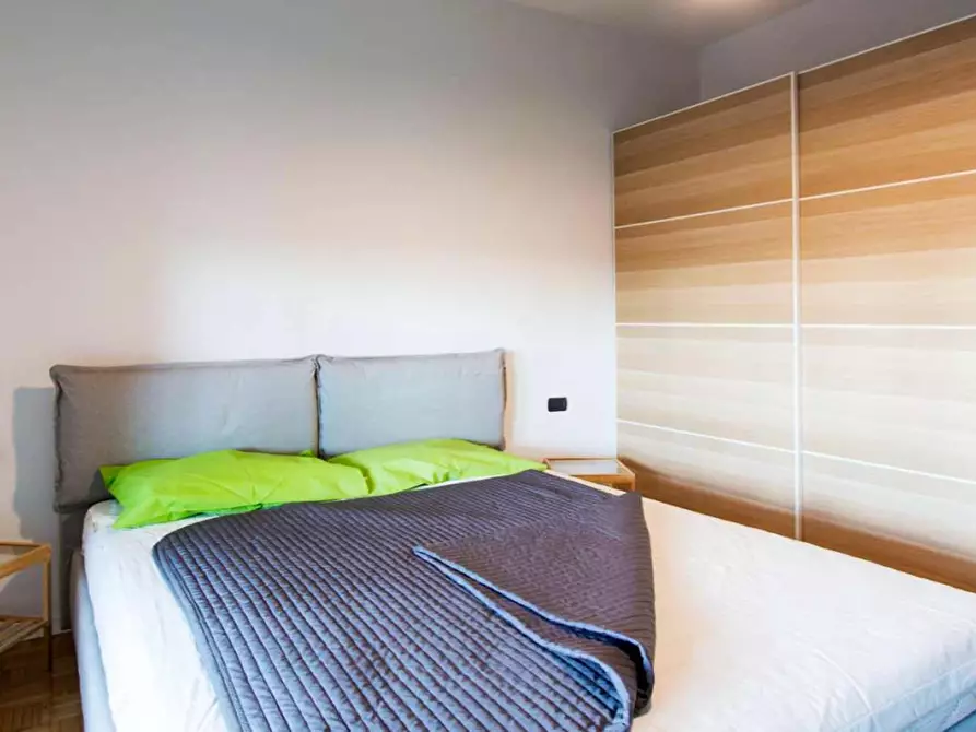 Immagine 2 di Camera in affitto  in Piazza San Lorenzo15 a Buccinasco