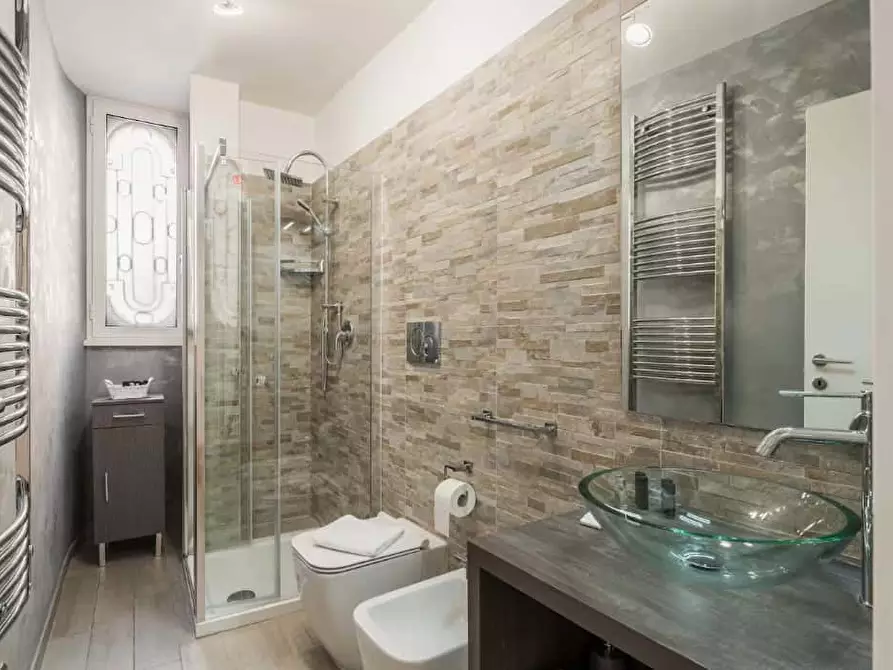 Immagine 17 di Appartamento in affitto  in Via Francesco Caracciolo10 a Roma