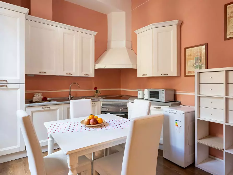 Immagine 31 di Appartamento in affitto  in Via degli Speziali a Firenze