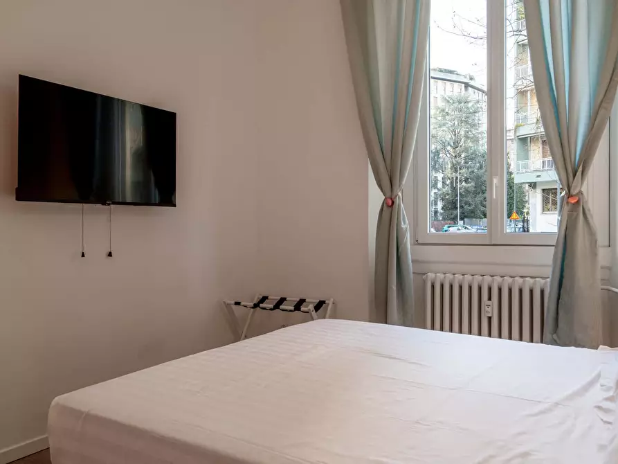 Immagine 9 di Appartamento in affitto  in Via Giovanni Pascoli4 a Milano