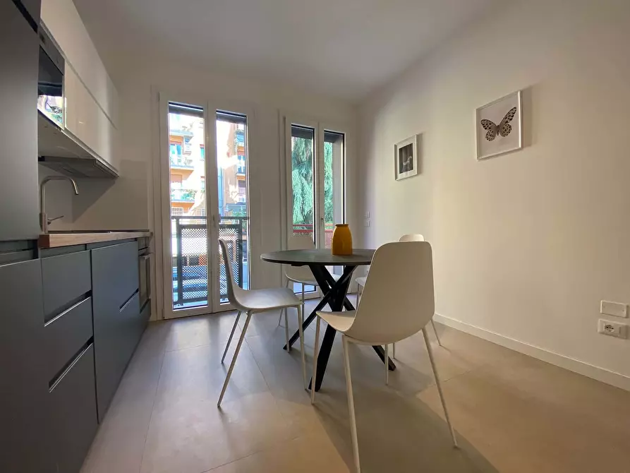 Immagine 7 di Appartamento in affitto  in Via Mascarella86 a Bologna