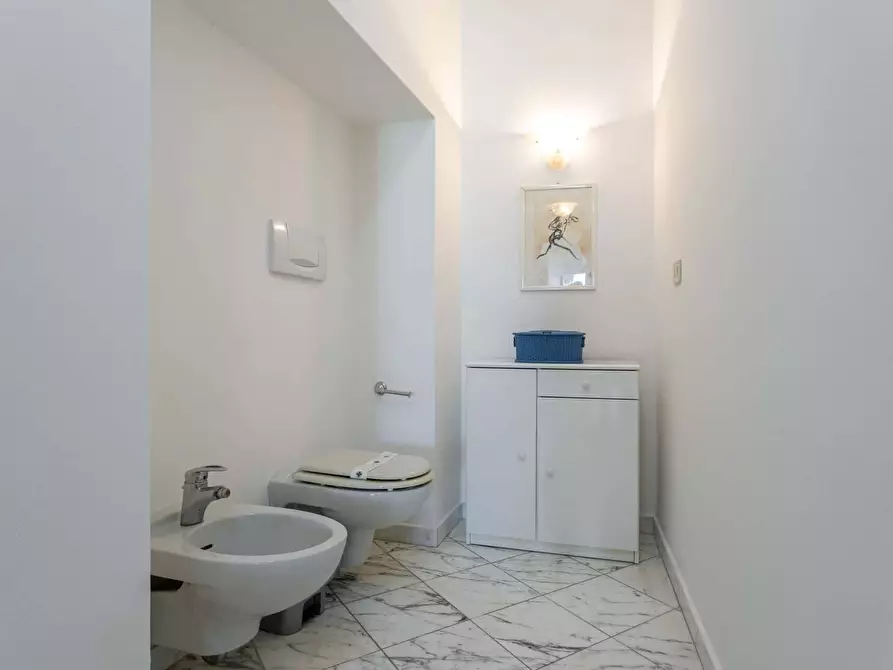 Immagine 10 di Appartamento in affitto  in Costa dei Magnoli28 a Firenze