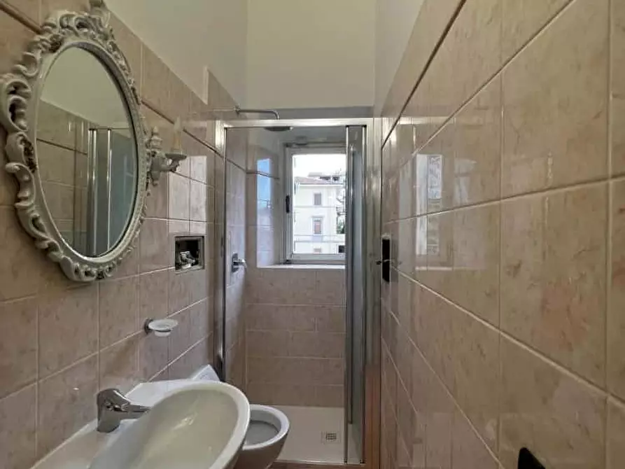 Immagine 15 di Camera in affitto  in Via Giuseppe la Farina47 a Firenze
