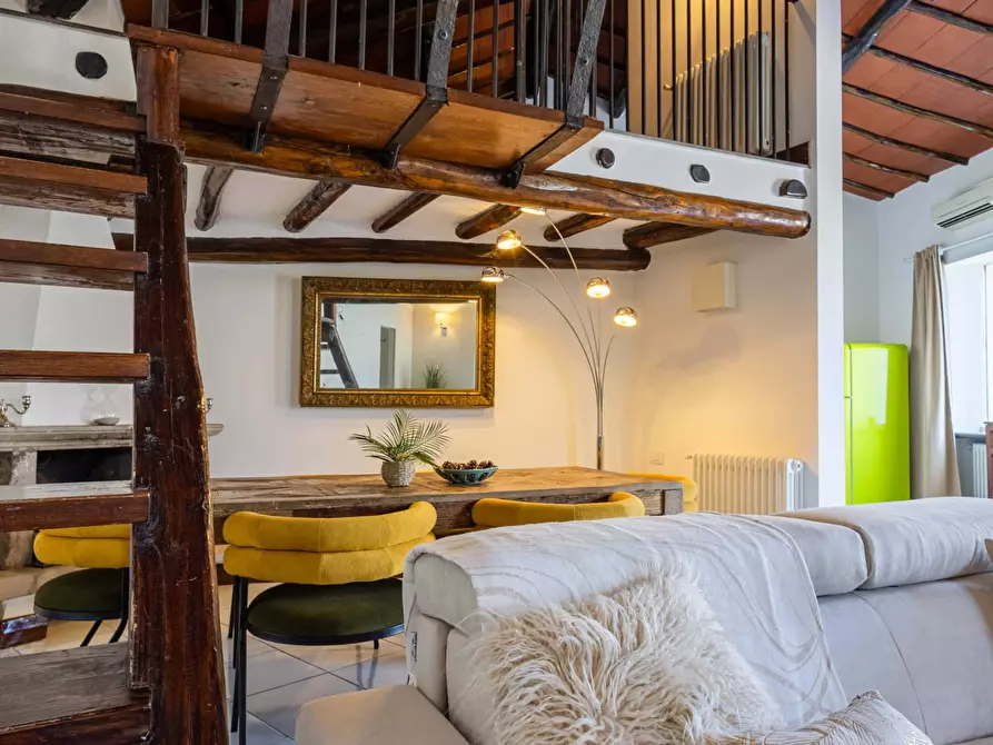 Immagine 60 di Appartamento in affitto  in Via Torino7 a Roma