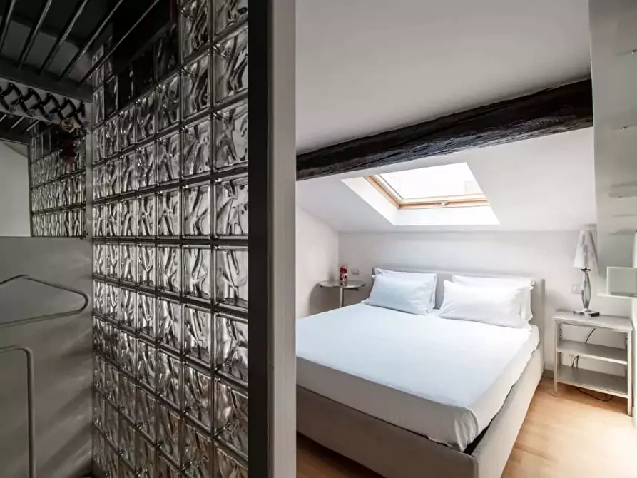 Immagine 16 di Appartamento in affitto  in Via Tommaso Grossi9 a Como