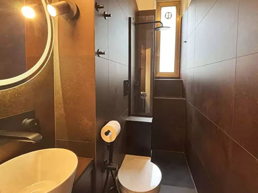 Immagine 10 di Appartamento in affitto  in Via dell'Industria11 a Trieste