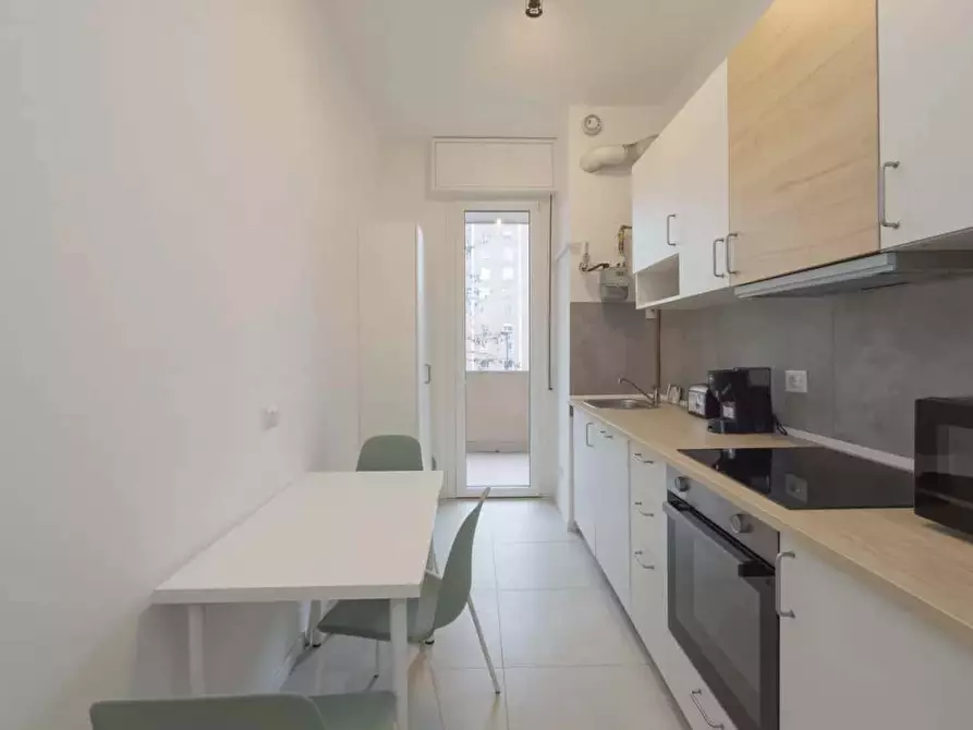 Immagine 2 di Appartamento in affitto  in Via Lodovico Il Moro114 a Milano