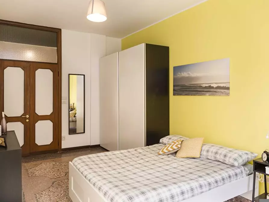 Immagine 4 di Camera in affitto  in Viale Giovanni Vicini20 a Bologna