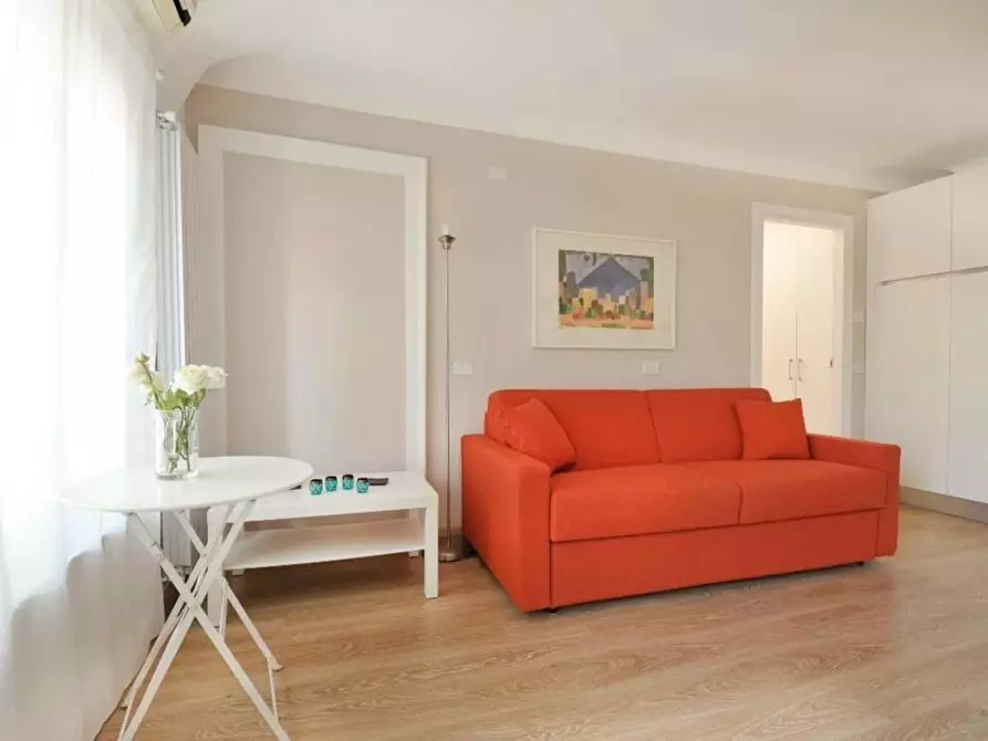 Immagine 5 di Appartamento in affitto  in Via Vigevano15 a Milano