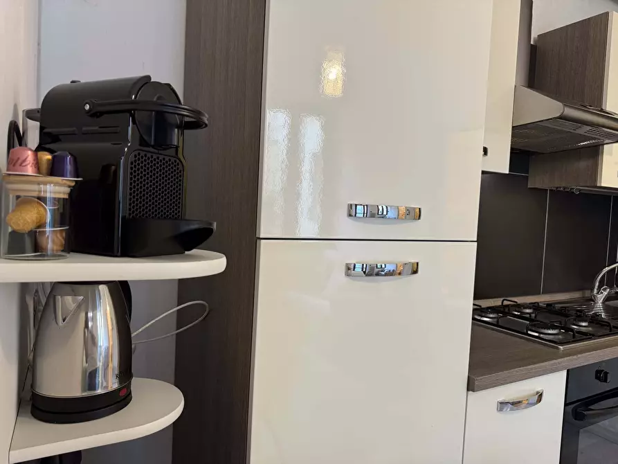 Immagine 8 di Appartamento in affitto  in Via Luigi Dottesio13 a Como