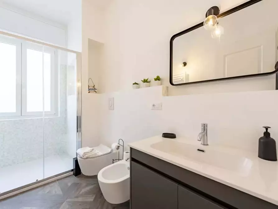 Immagine 31 di Appartamento in affitto  in Galleria Cristallo a Rapallo