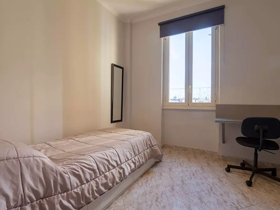 Immagine 4 di Appartamento in affitto  in Via Acaia24 a Roma