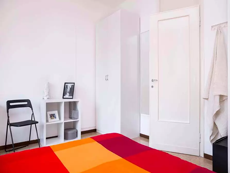 Immagine 2 di Camera in affitto  in Viale Carlo Espinasse12 a Milano