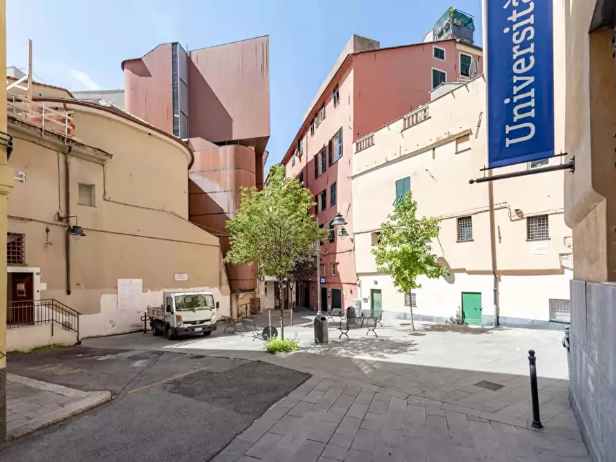 Immagine 25 di Appartamento in affitto  in Piazza Inferiore del Roso6 a Genova