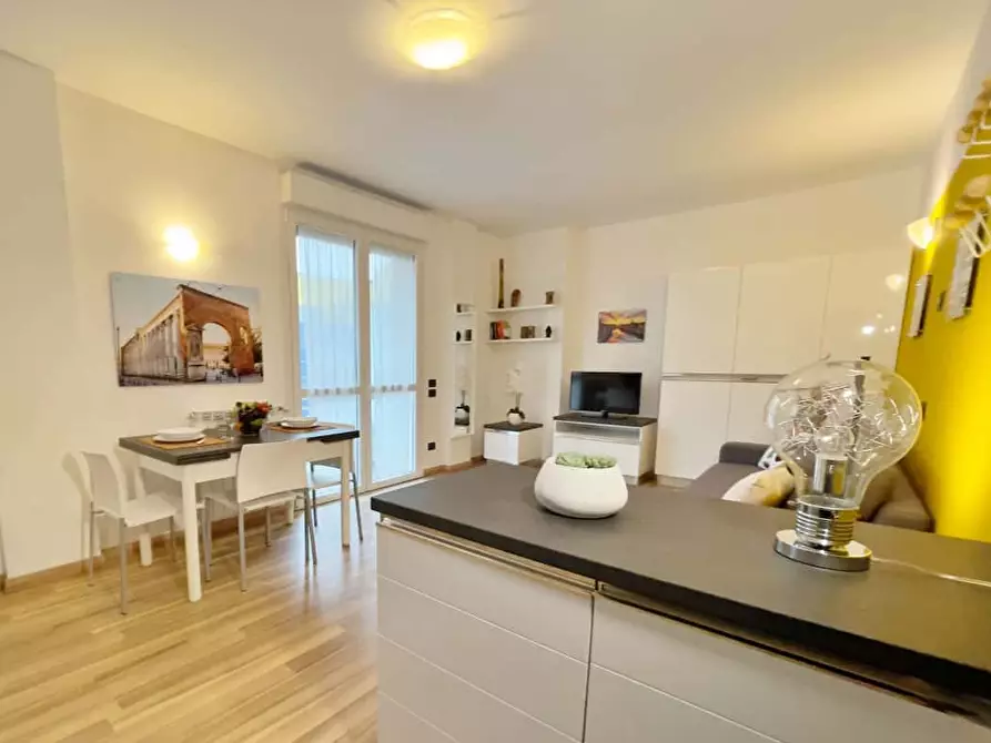 Immagine 6 di Appartamento in affitto  in Via Giuseppe Candiani a Milano