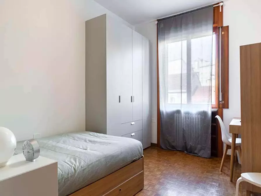 Immagine 5 di Camera in affitto  in Via Nicola Piccinni21 a Milano