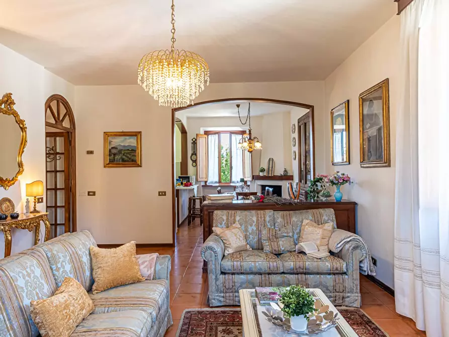 Immagine 10 di Appartamento in affitto  in Viale Lazzaro Papi117 a Lucca