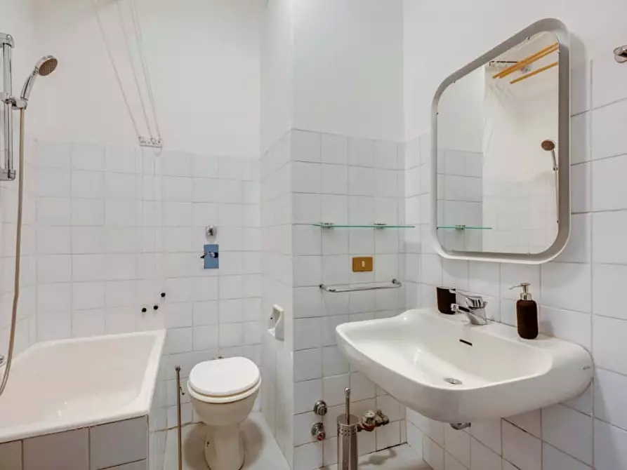 Immagine 5 di Camera in affitto  in Via Privata Mauro Rota8 a Milano