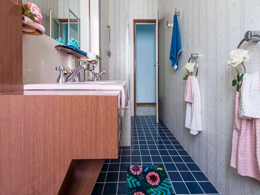 Immagine 8 di Camera in affitto  in Viale Legioni Romane5 a Milano