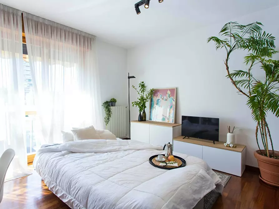 Immagine 12 di Appartamento in affitto  in Via Arcivescovo Calabiana a Milano