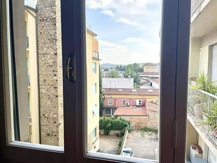 Immagine 4 di Camera in affitto  in Via Frusa39/G a Firenze