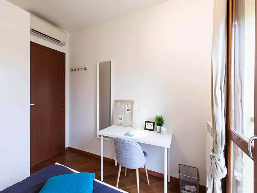 Immagine 5 di Camera in affitto  in Via Privata S. Martiniano1 a Milano