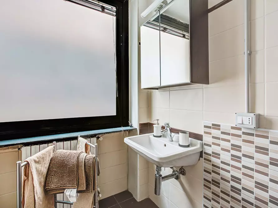 Immagine 6 di Camera in affitto  in Via Privata Deruta22 a Milano