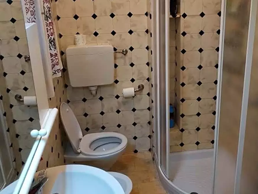 Immagine 8 di Camera in affitto  in Via Fratelli Salvioli2 a Modena