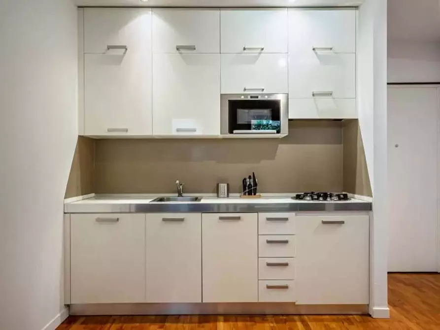 Immagine 21 di Appartamento in affitto  in Via San Gregorio43 a Milano